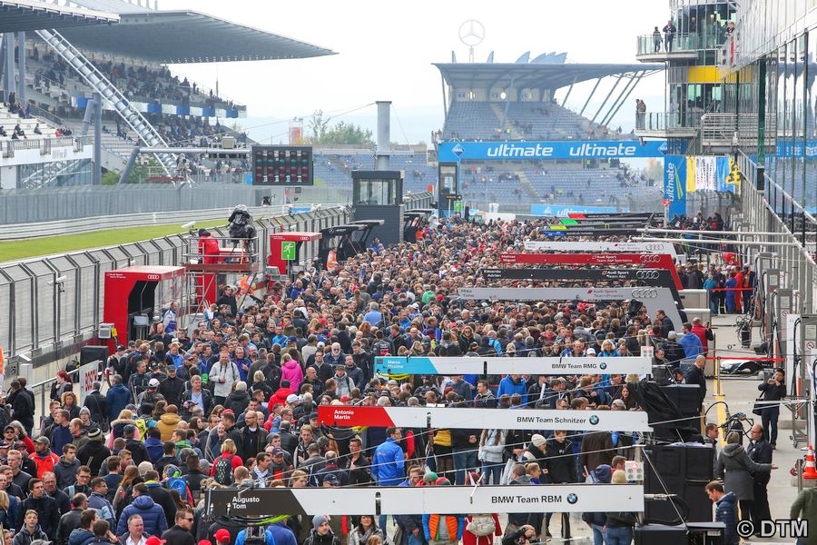 Boxengasse DTM N&uuml;rburgring